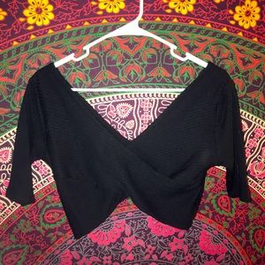 Forever 21 cute black crop top